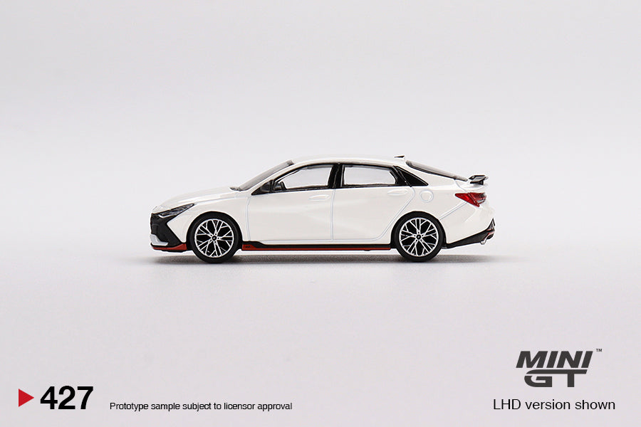 Mini GT Hyundai Elantra N Ceramic White - MGT00427 1:64