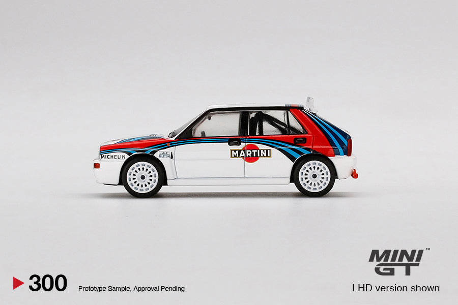 Mini GT Lancia Delta HF Integrale Evoluzione Martini Racing - MGT00300 1:64