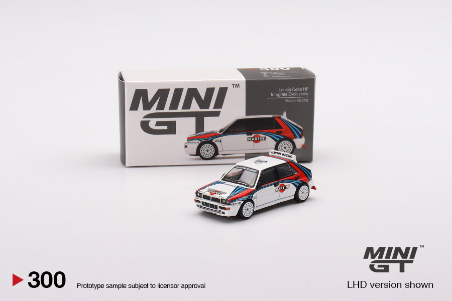Mini GT Lancia Delta HF Integrale Evoluzione Martini Racing - MGT00300 1:64