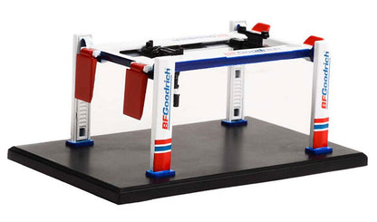 Greenlight Auto Body Shop - Four-Post Lifts Series 4 - BFGoodrich Tires - Four-Post Lift - 16150-B 1:64