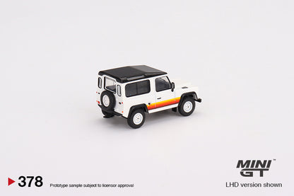 Mini GT Land Rover Defender 90 Wagon White - MGT00378 1:64