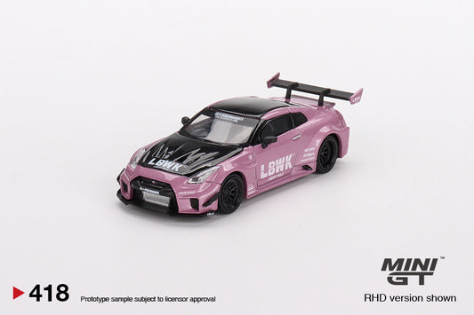 Mini GT LB-Silhouette WORKS GT NISSAN 35GT-RR Ver.2 Passion Pink 1:64