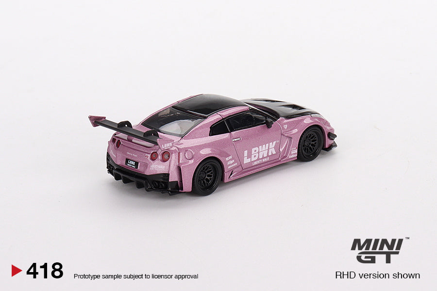 Mini GT LB-Silhouette WORKS GT NISSAN 35GT-RR Ver.2 Passion Pink 1:64