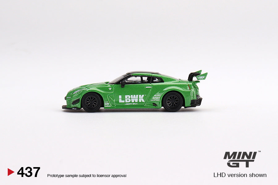 Mini GT LB-Silhouette WORKS GT NISSAN 35GT-RR Ver.2 Apple Green 1:64