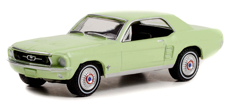 Greenlight Bill Goodro Ford Series - 1967 Ford Mustang Coupe "She Country Special" in Limelite Green - 30353 1:64