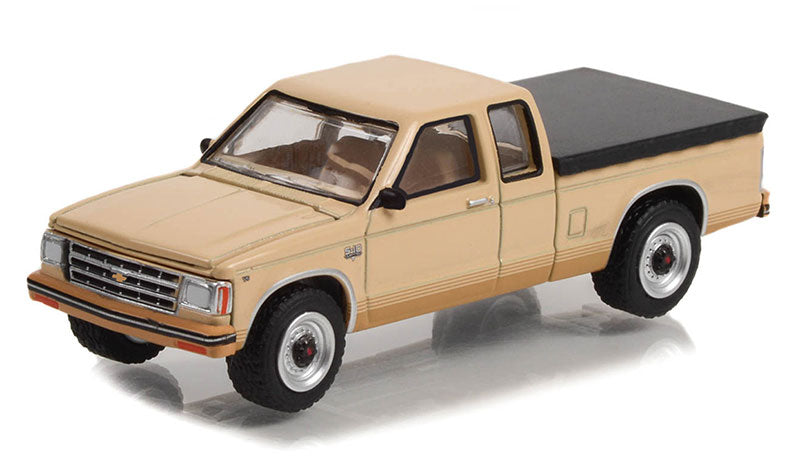 Greenlight Blue Collar Collection Series 11  - 1983 Chevrolet S-10 Durango Pickup - 35240-C 1:64