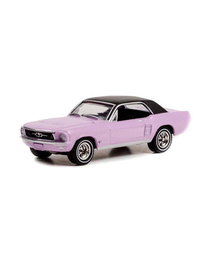 Greenlight Bill Goodro Ford Series - 1967 Ford Mustang Coupe "She Country Special" in Evening Orchard - 30352 1:64
